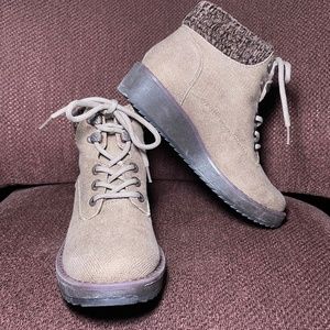 Blowfish Malibu Comet Boots -Size 7.5